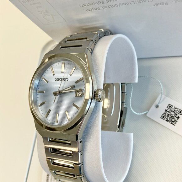 Seiko Essentials Watch Baby Blue Dial SUR599 - Picture 3 of 9